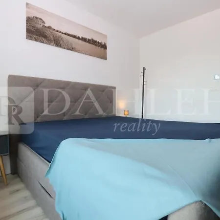 Einpark Fabulous With Private Parking Lejlighed Bratislava