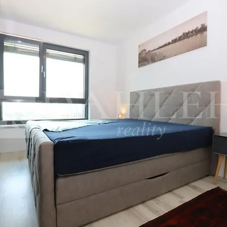 Einpark Fabulous With Private Parking Appartement